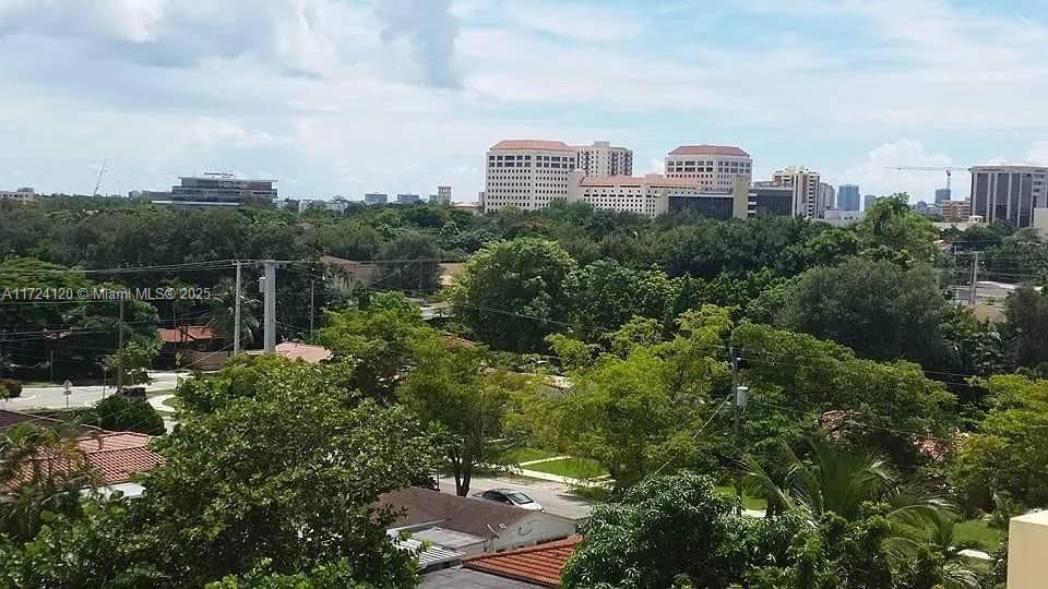 215 SW 42nd Ave # 611