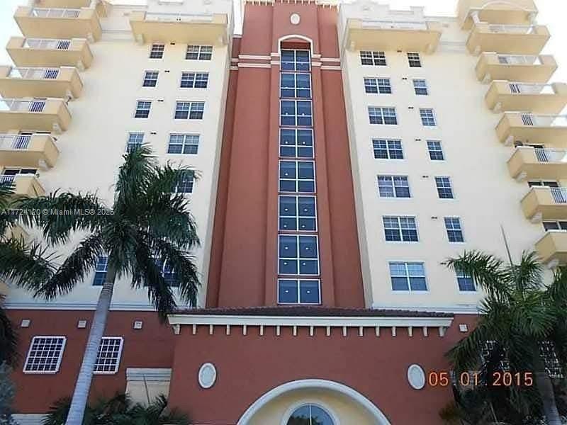 215 SW 42nd Ave # 611