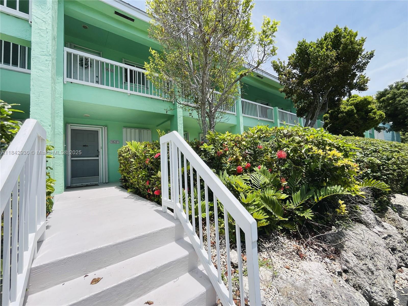 98282 Windward Ave # 2