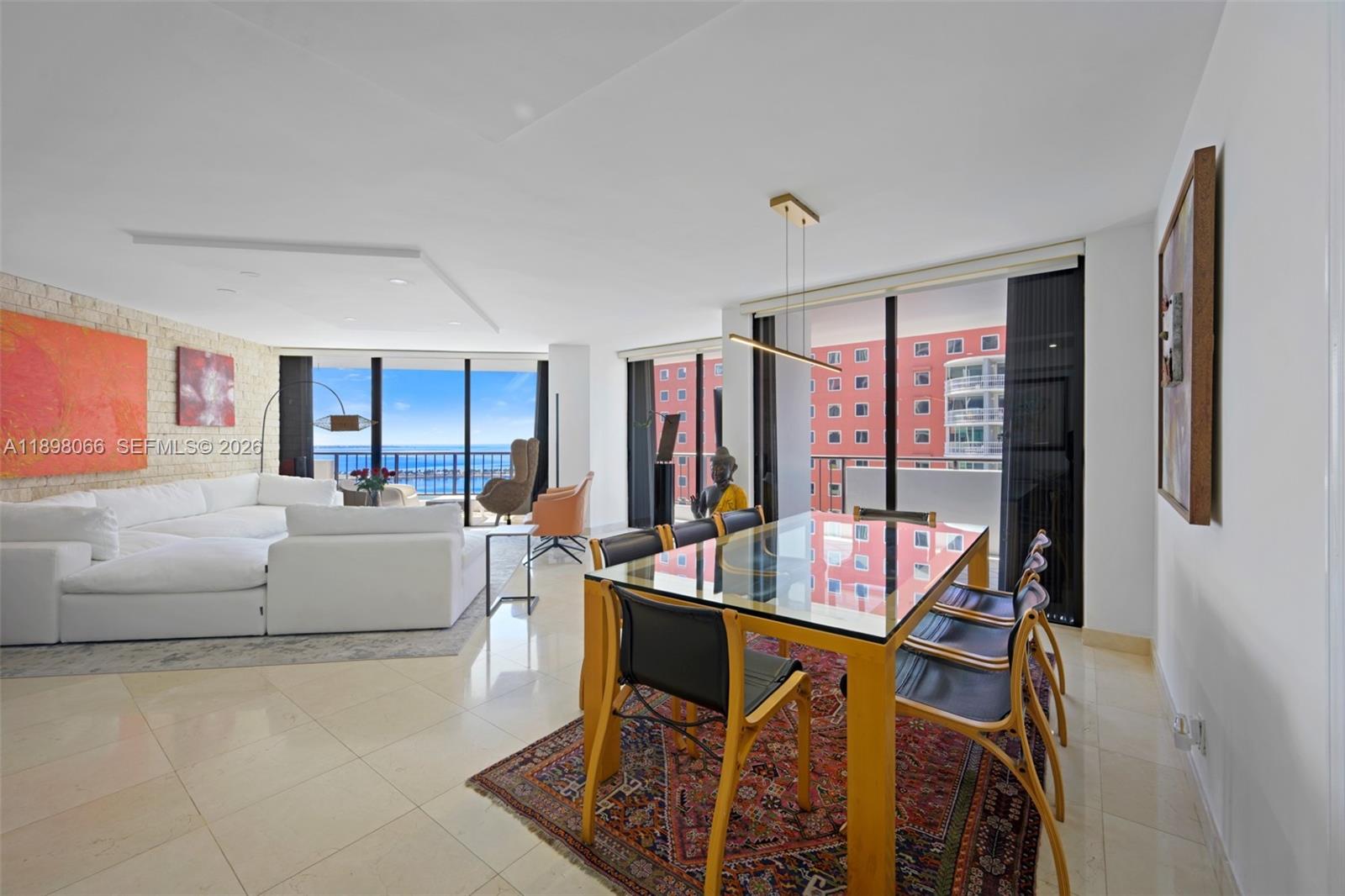 1581 Brickell Ave # 2005