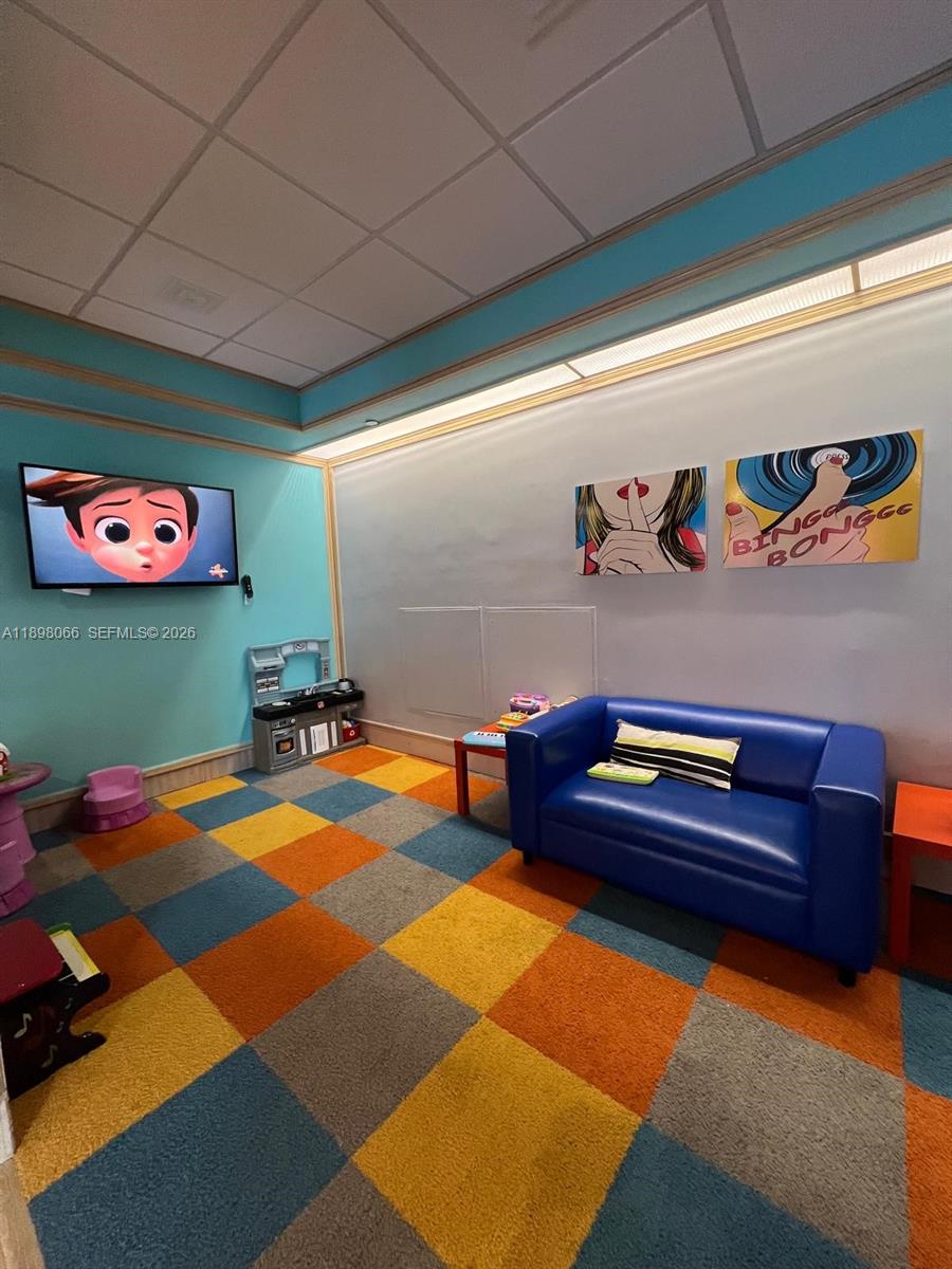 1581 Brickell Ave # 2005