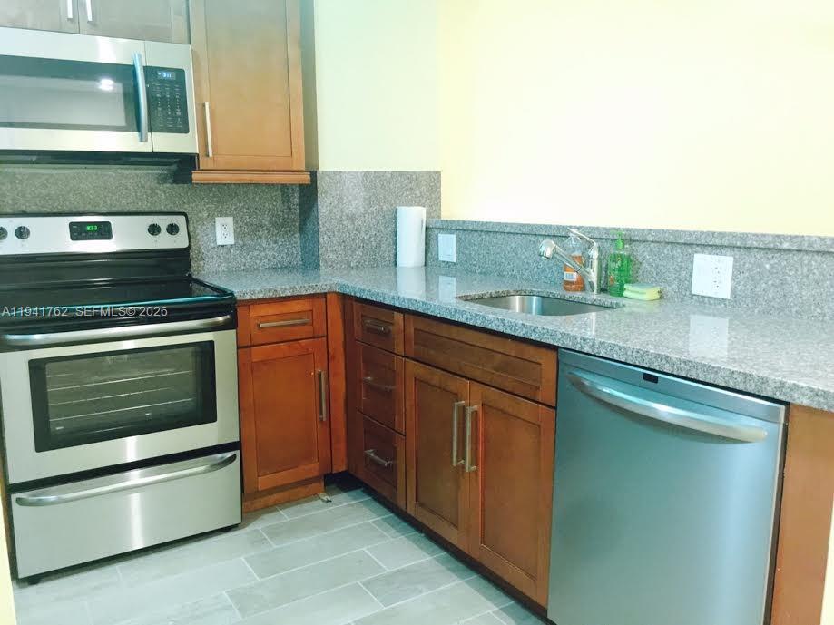 6855 Abbott Ave # 601