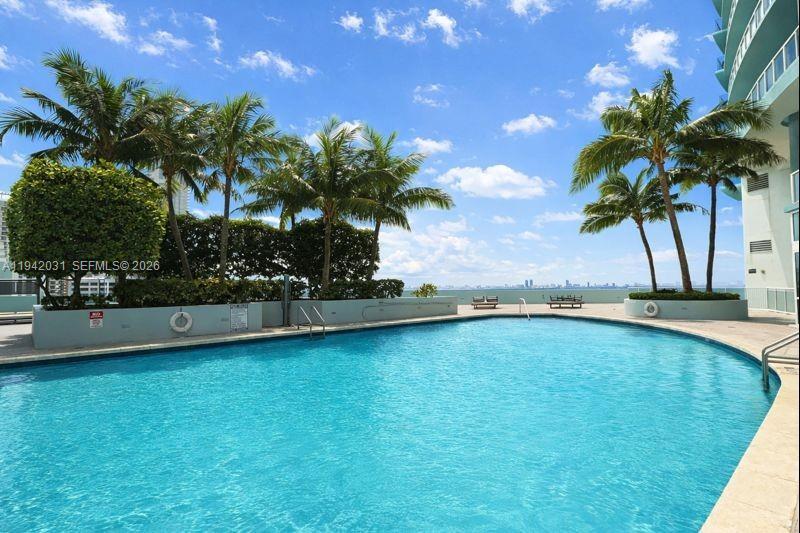 1900 N Bayshore Dr # 1714