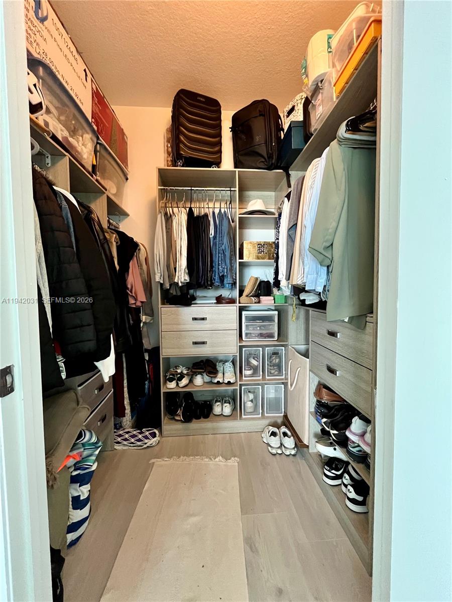 1900 N Bayshore Dr # 1714