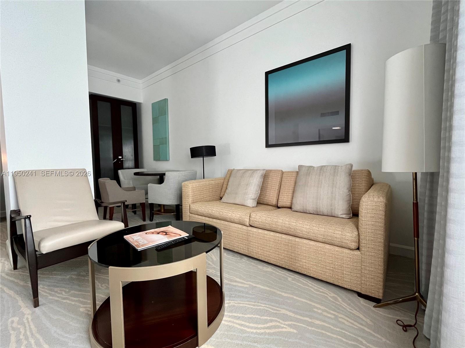 4391 Collins Ave # 419