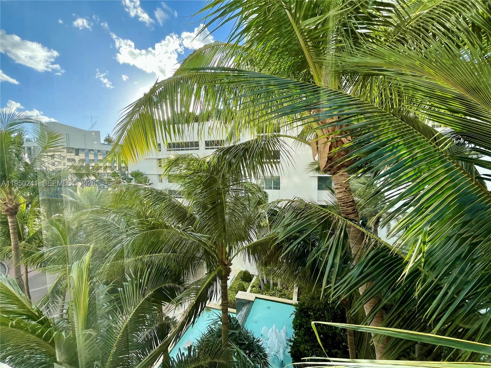 4391 Collins Ave # 419