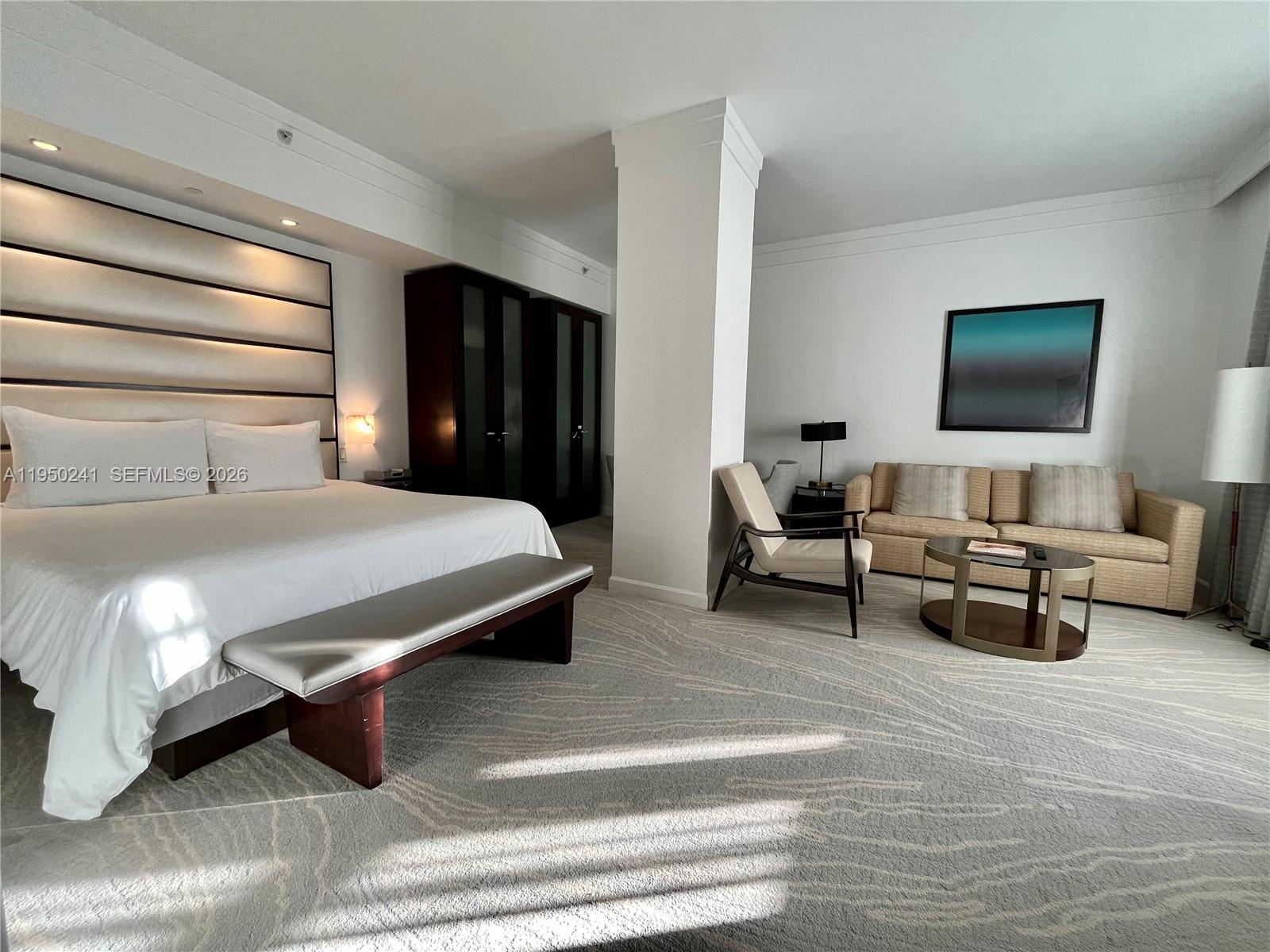 4391 Collins Ave # 419