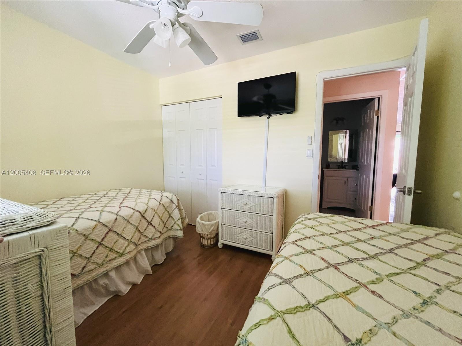 98282 Windward Ave # 2