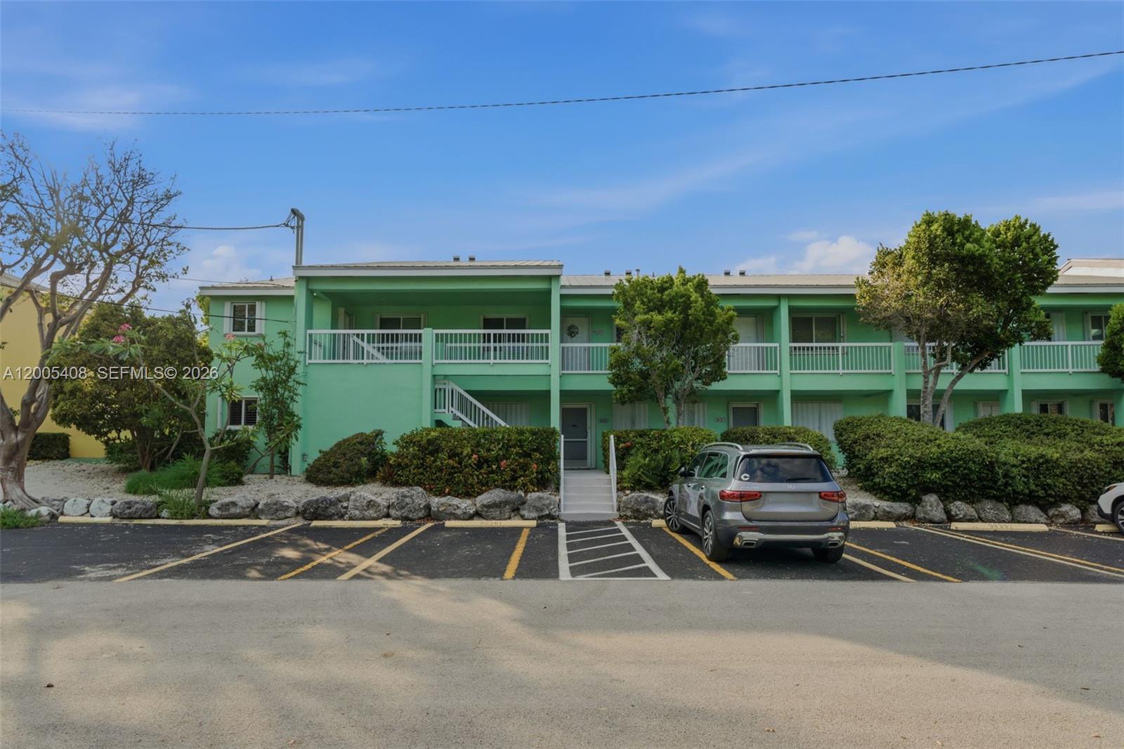 98282 Windward Ave # 2