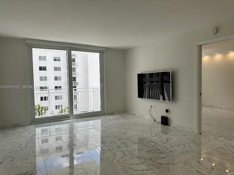 345 Ocean Dr # 519