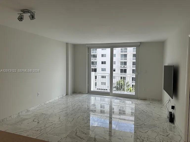 345 Ocean Dr # 519