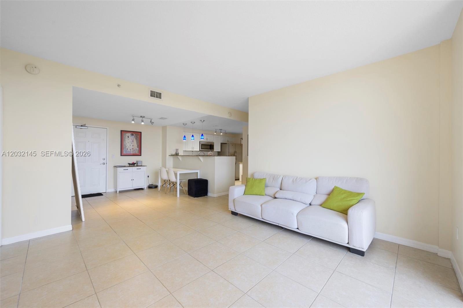 215 SW 42nd Ave # 708