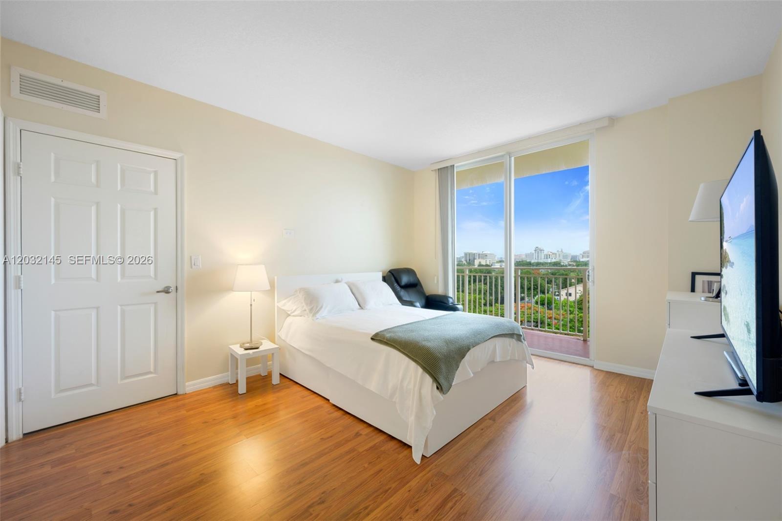 215 SW 42nd Ave # 708