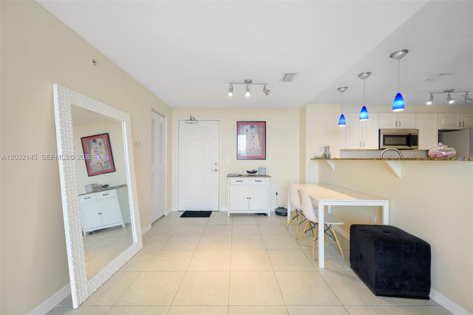 215 SW 42nd Ave # 708