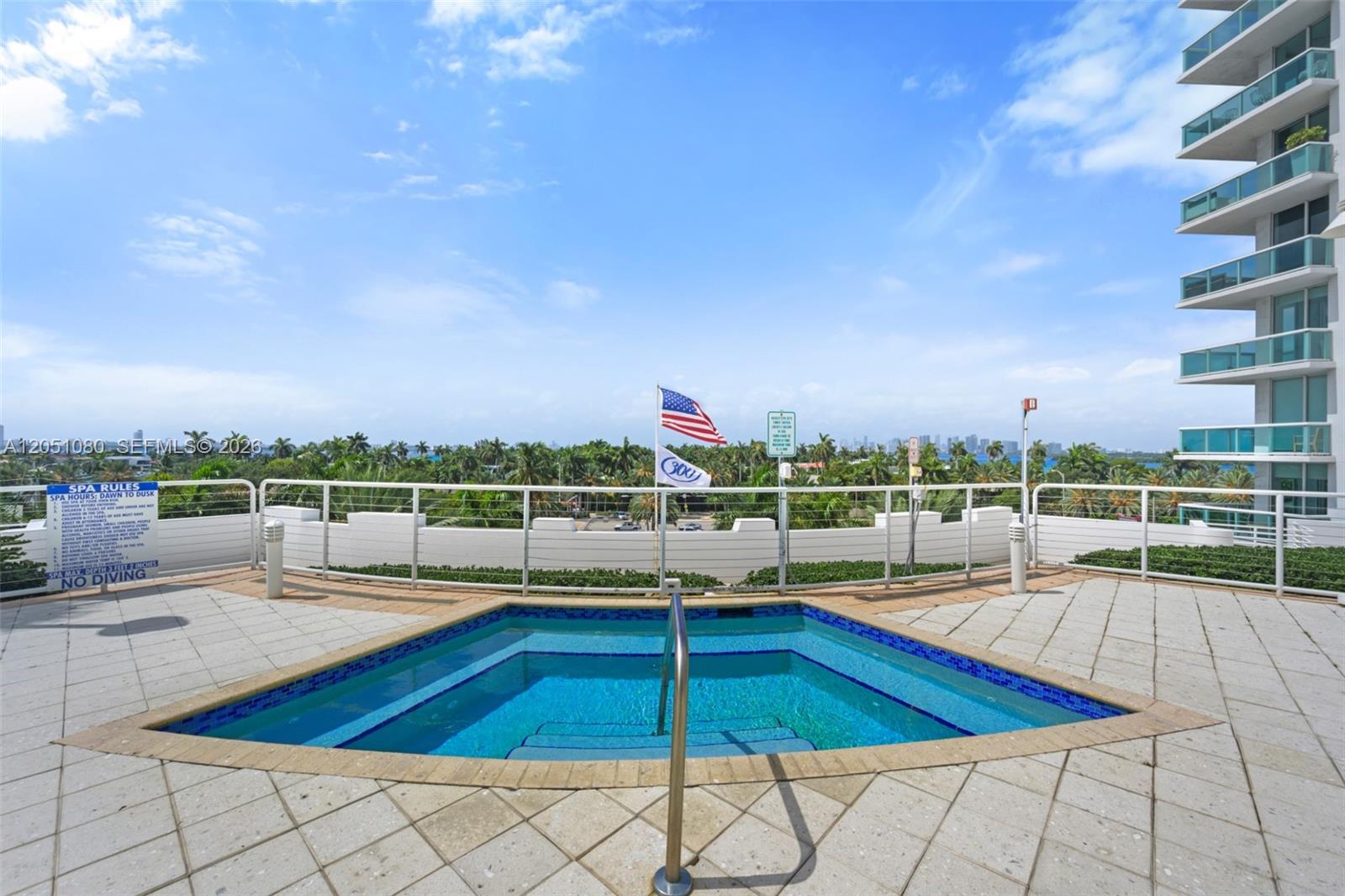 7910 Harbor Island Dr # 402
