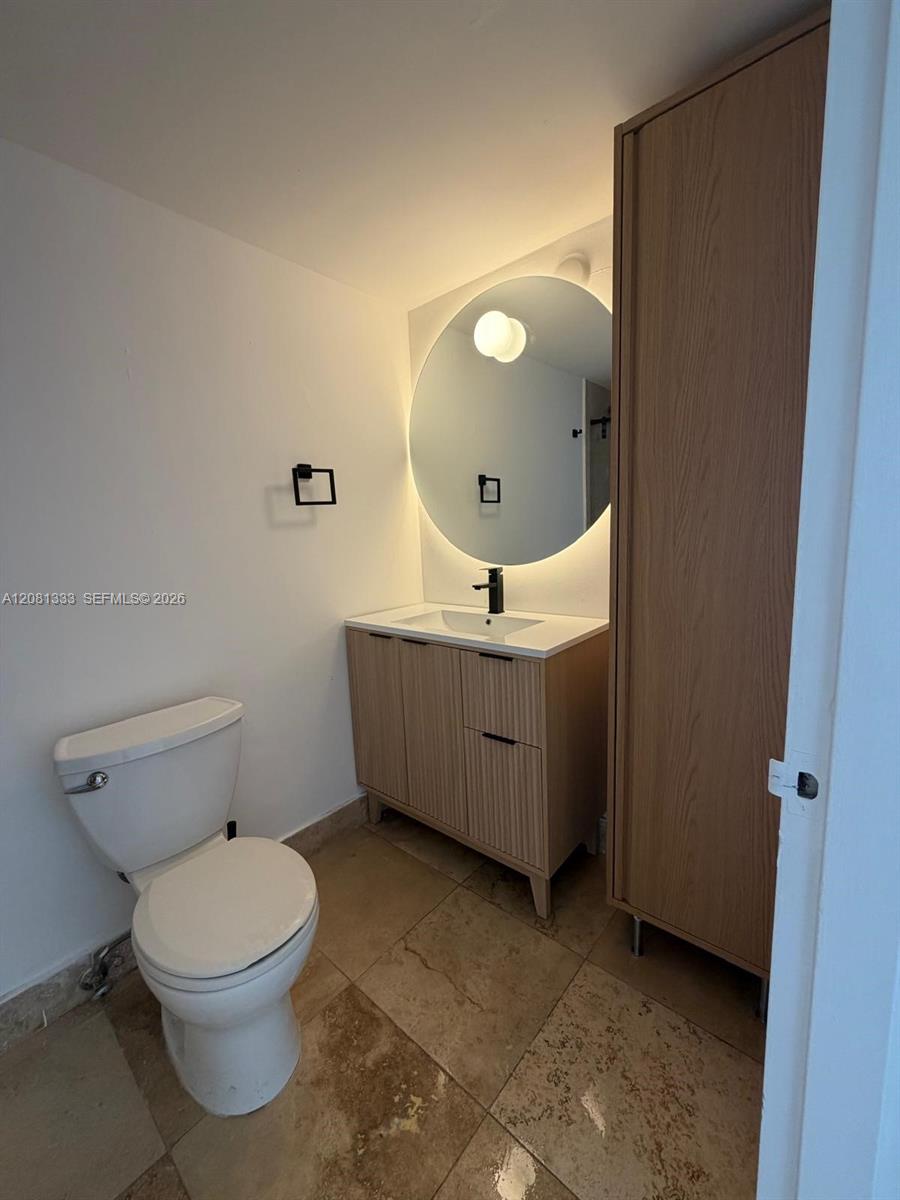 900 Bay Dr # 615