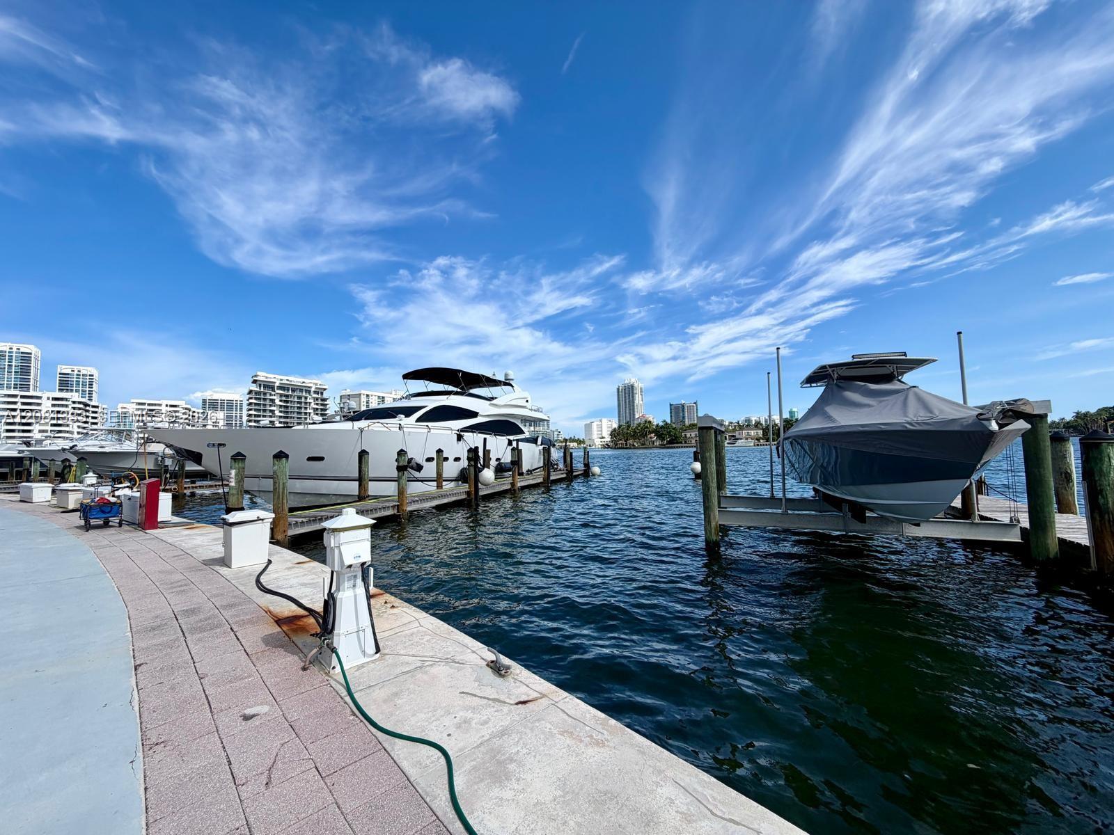 900 Bay Dr # 615