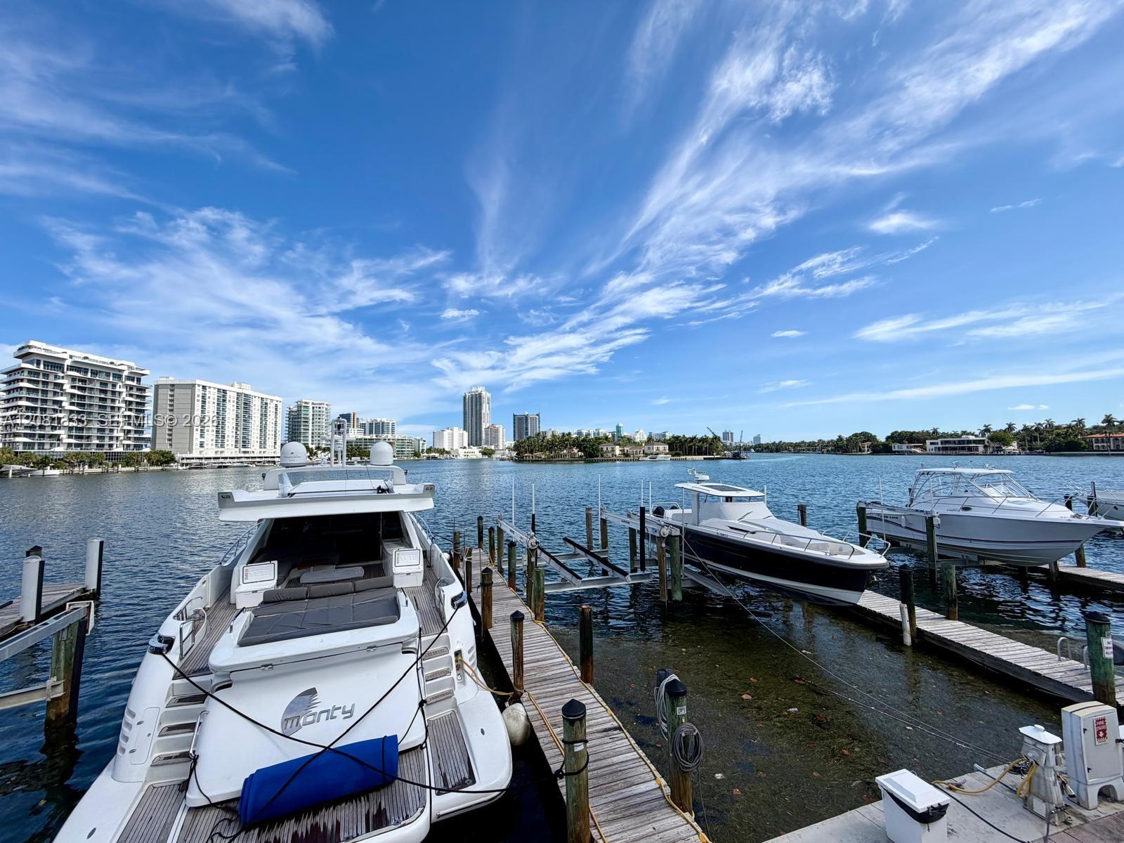 900 Bay Dr # 615