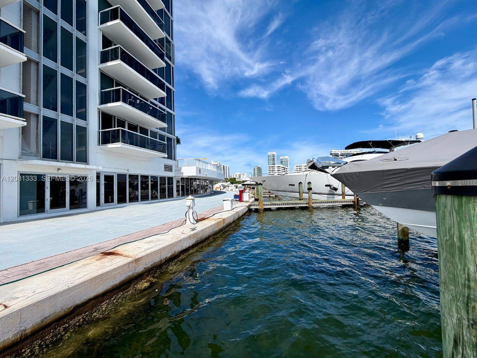 900 Bay Dr # 615