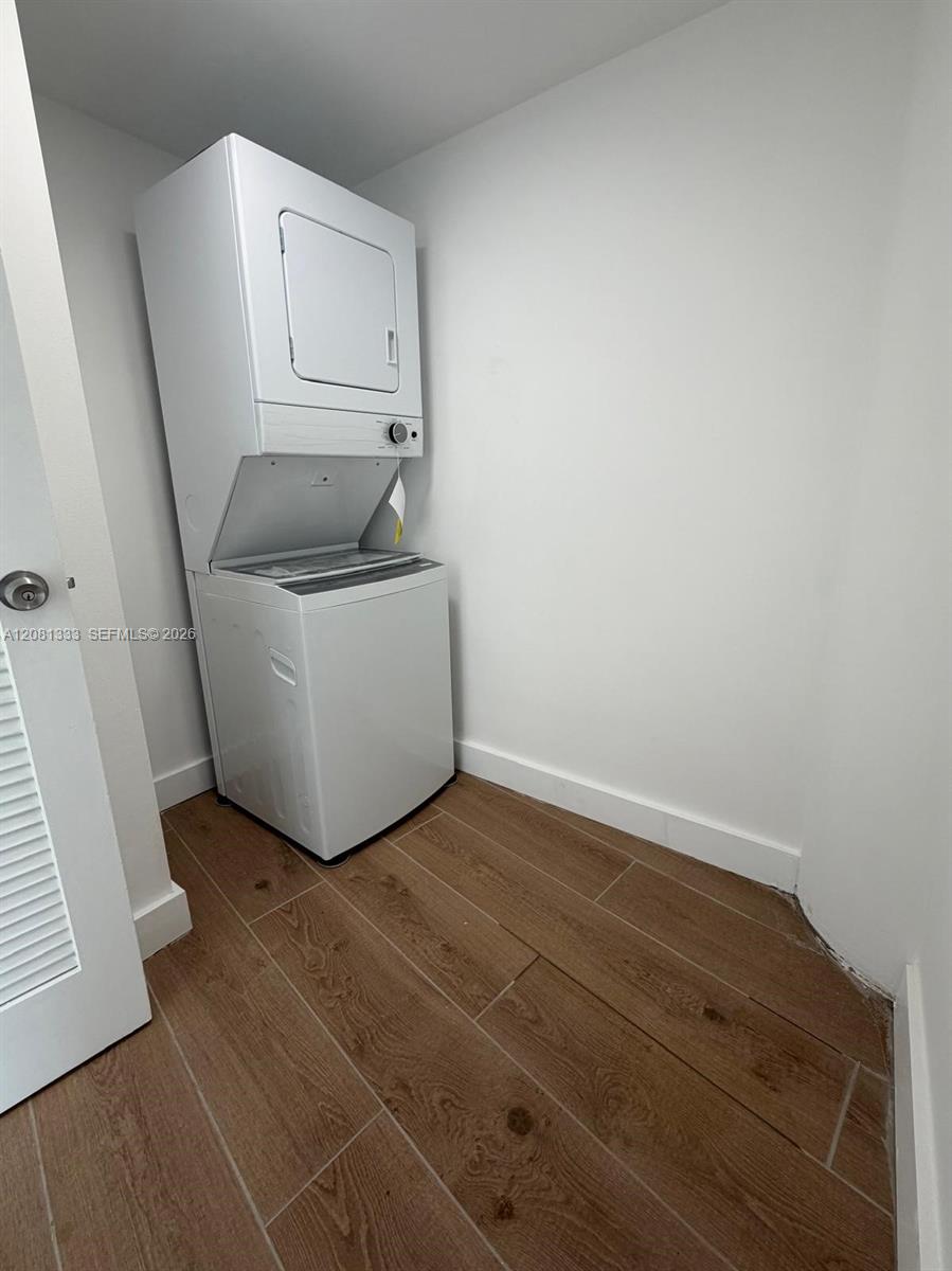 900 Bay Dr # 615