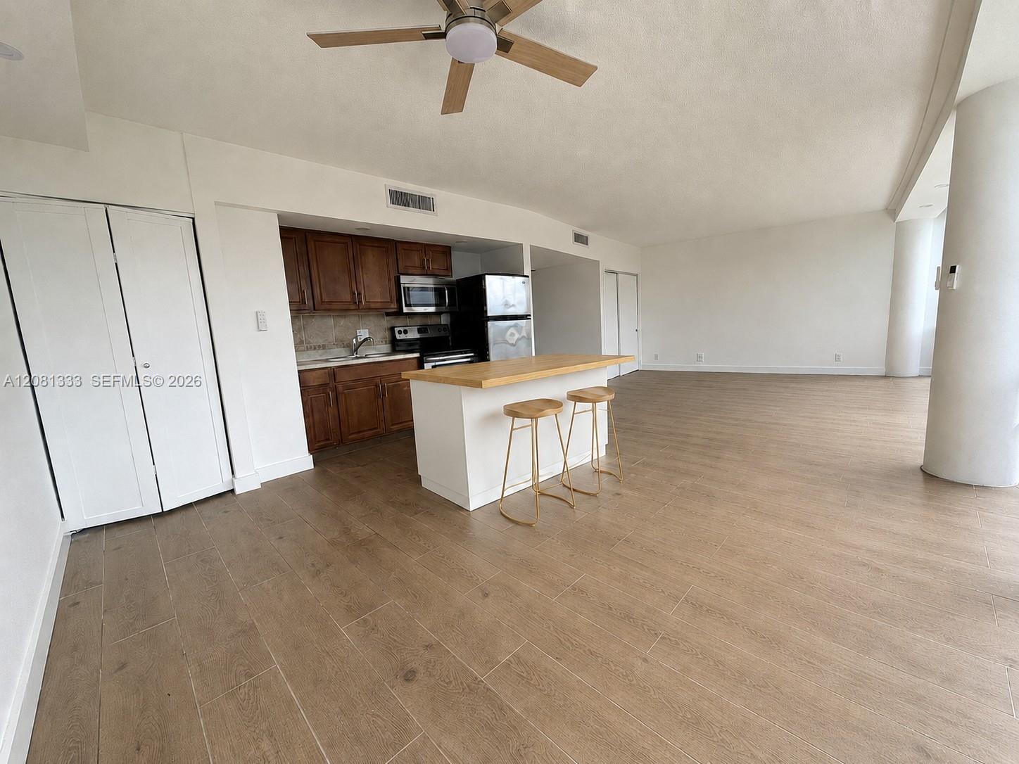 900 Bay Dr # 615
