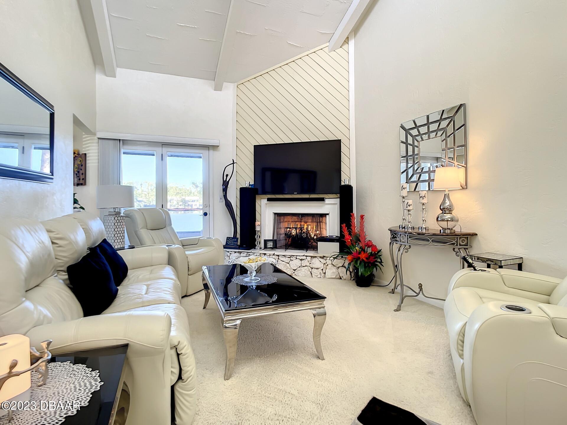 129 Golden Eye Drive, C