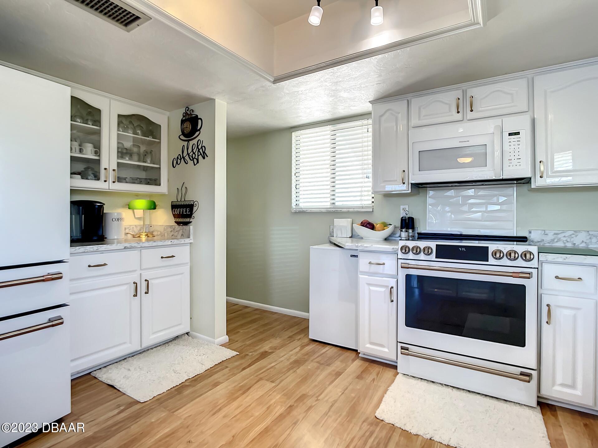 129 Golden Eye Drive, C