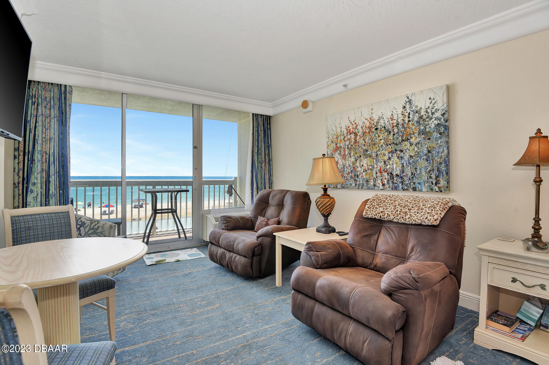 2700 N Atlantic Avenue, 250