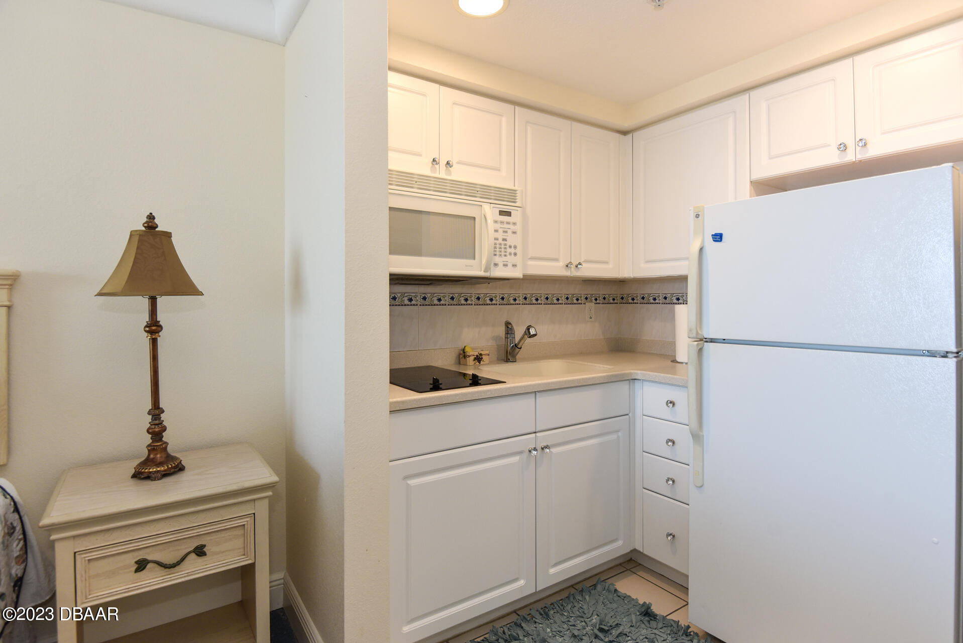 2700 N Atlantic Avenue, 250