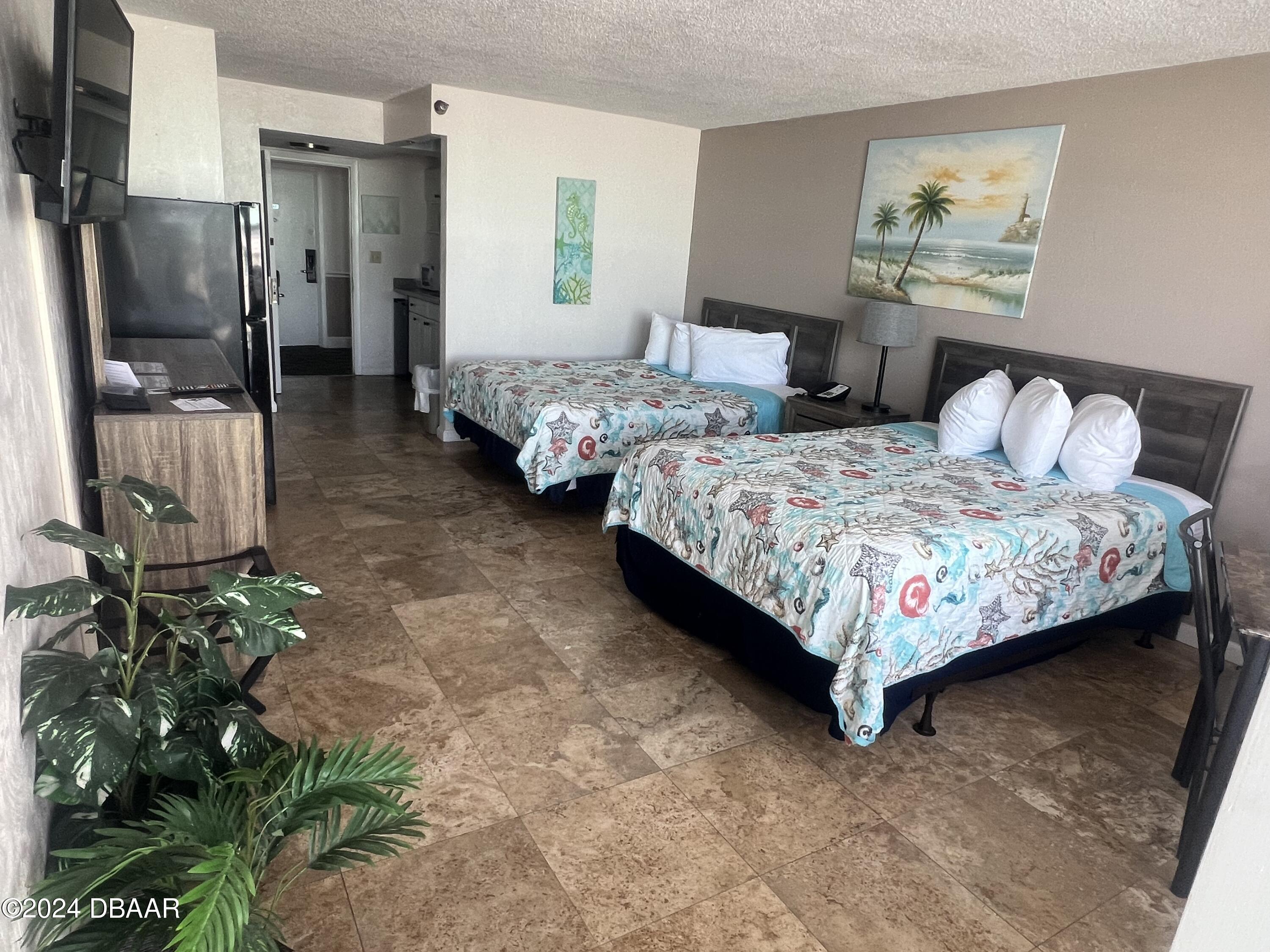 313 S Atlantic Avenue, 5140