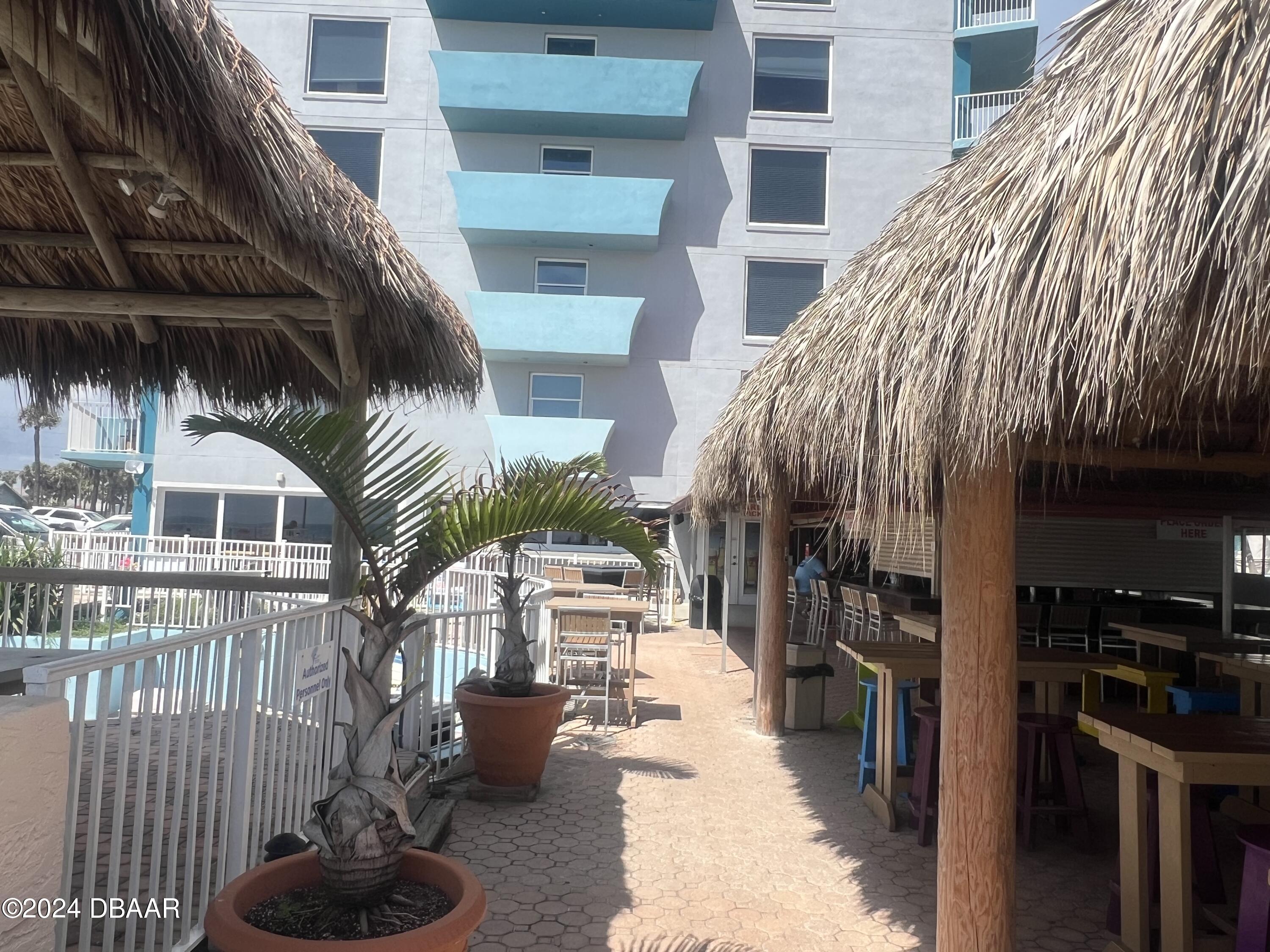 313 S Atlantic Avenue, 5140