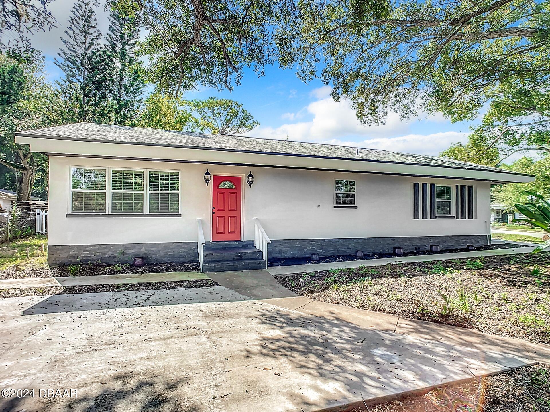 400 S Ridgewood Avenue