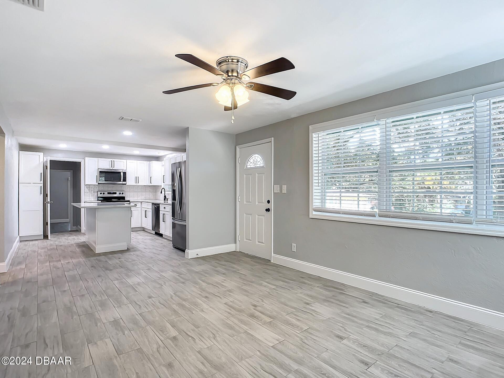 400 S Ridgewood Avenue