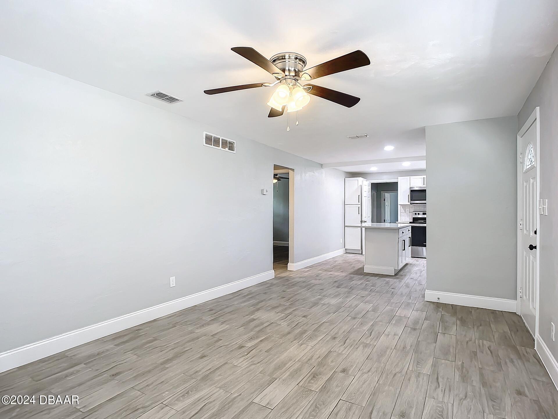 400 S Ridgewood Avenue