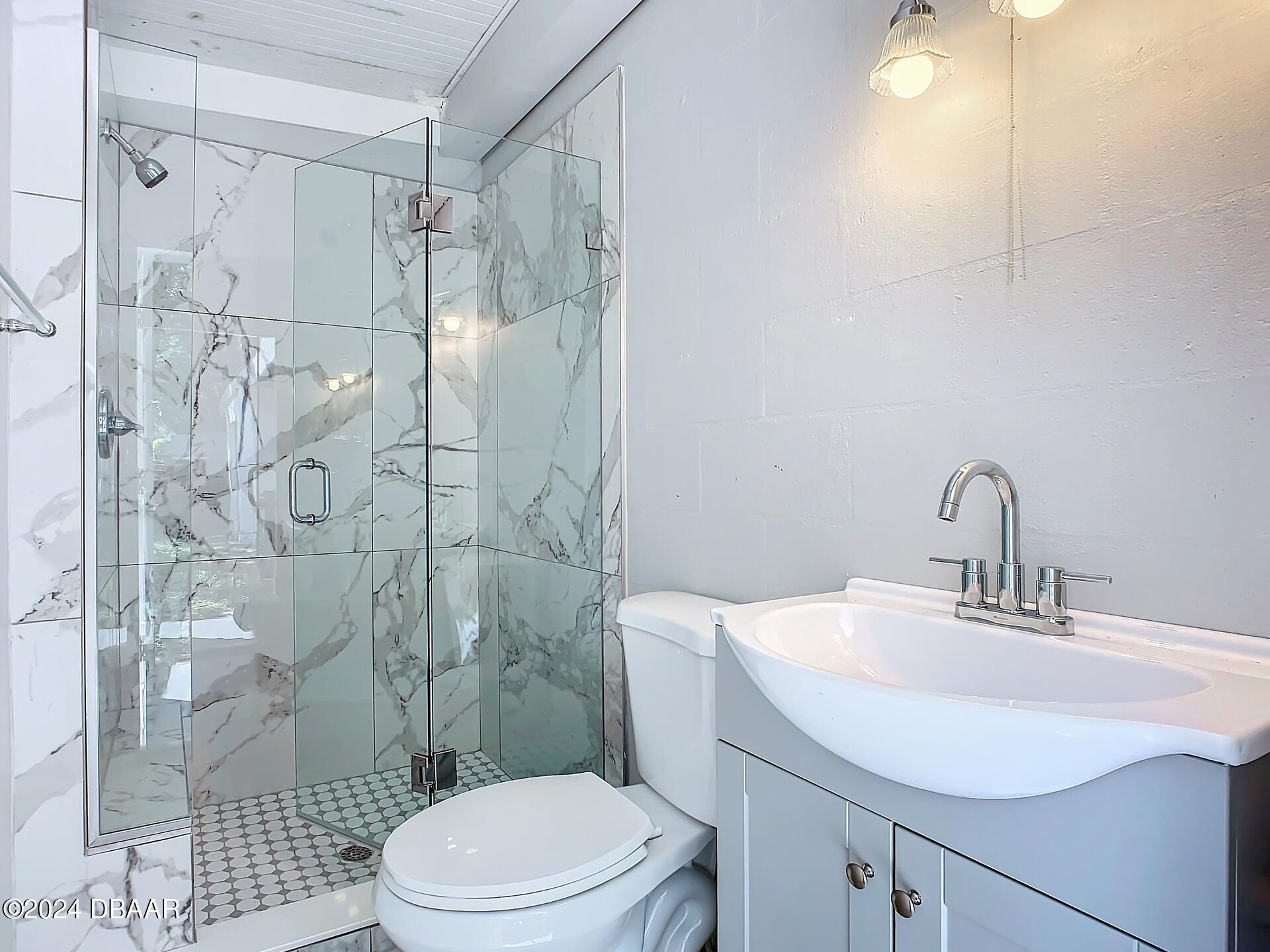 400 S Ridgewood Avenue