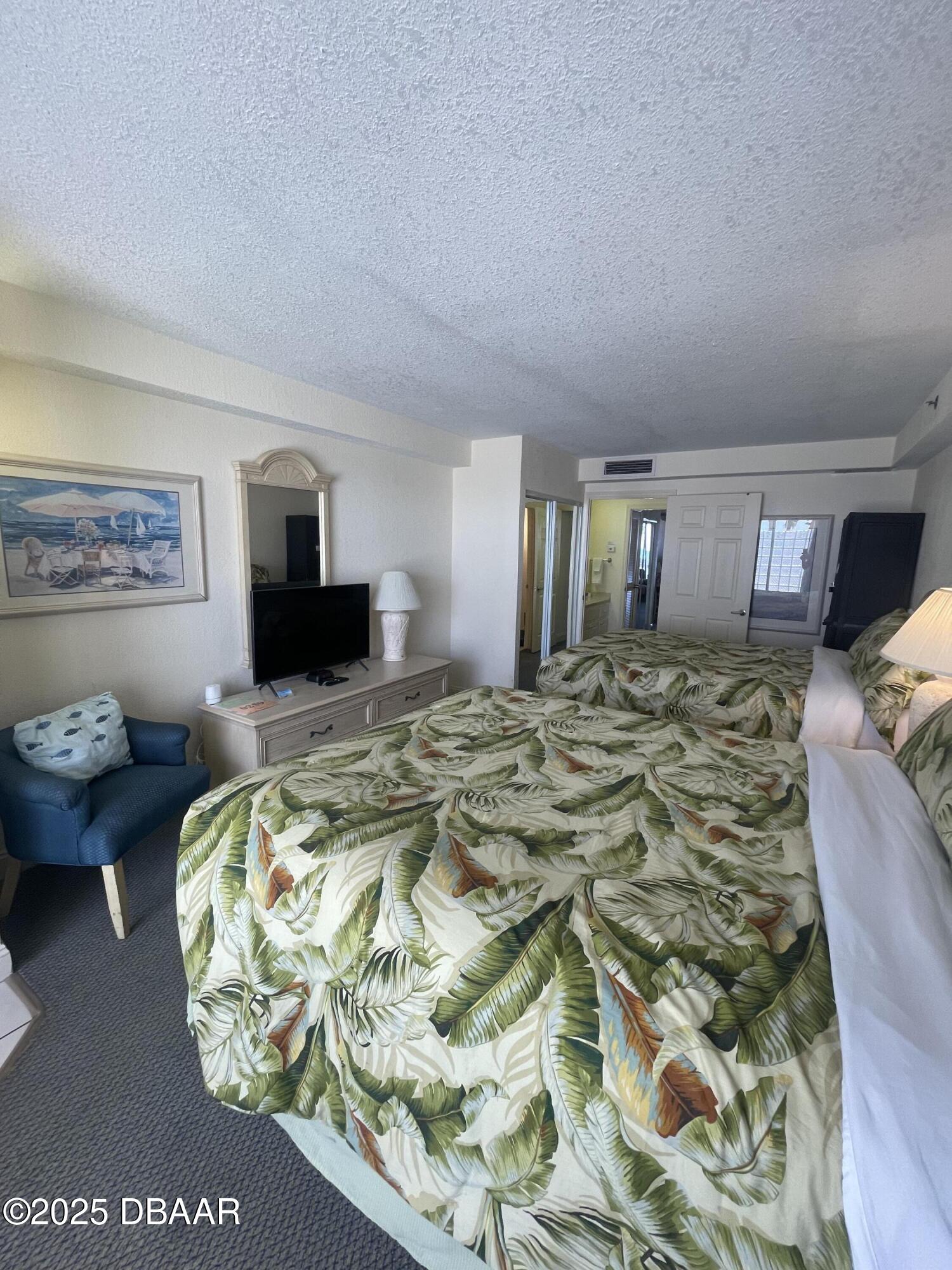 2700 N Atlantic Avenue, 203