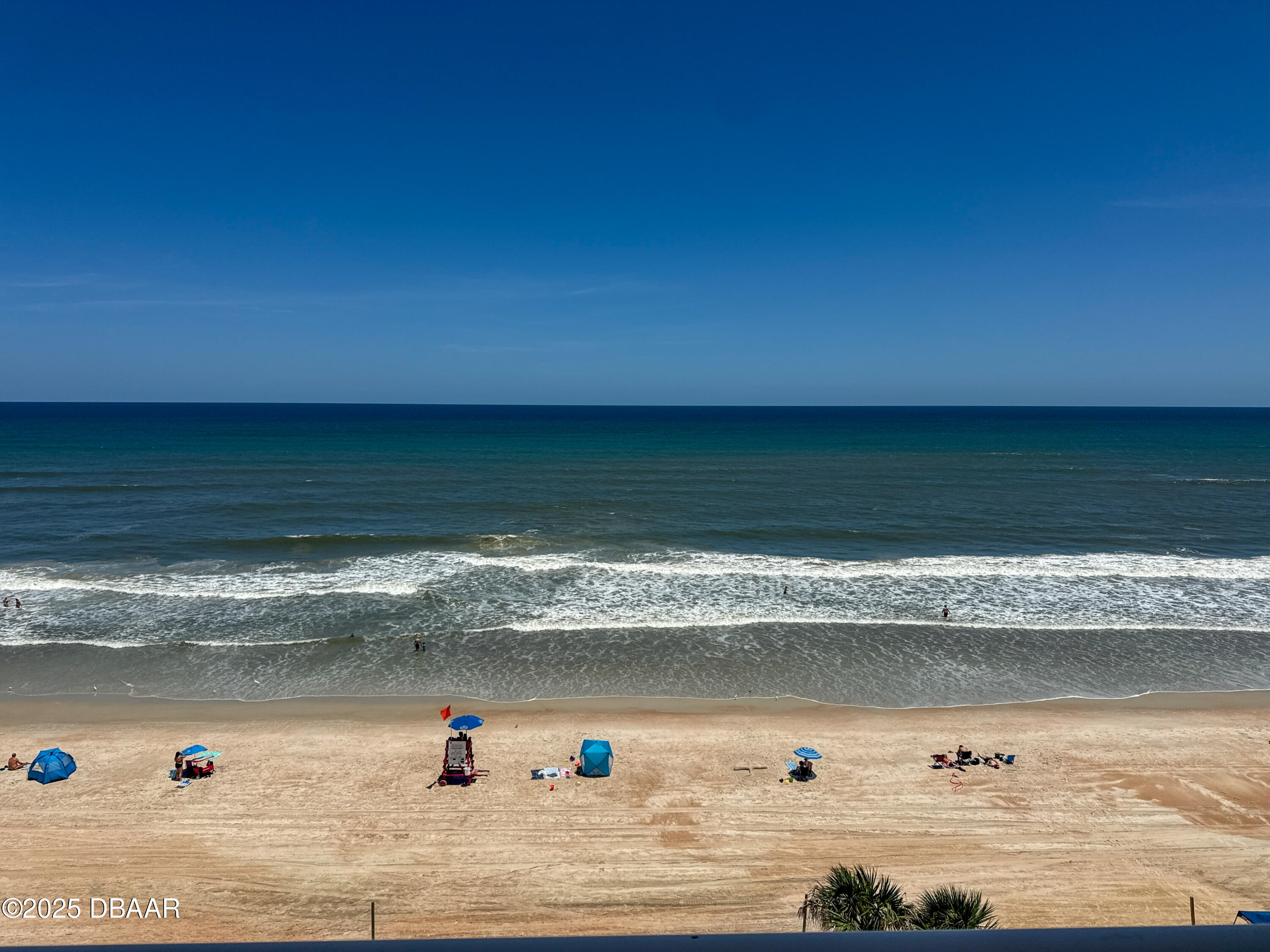 2700 N Atlantic Avenue, 711