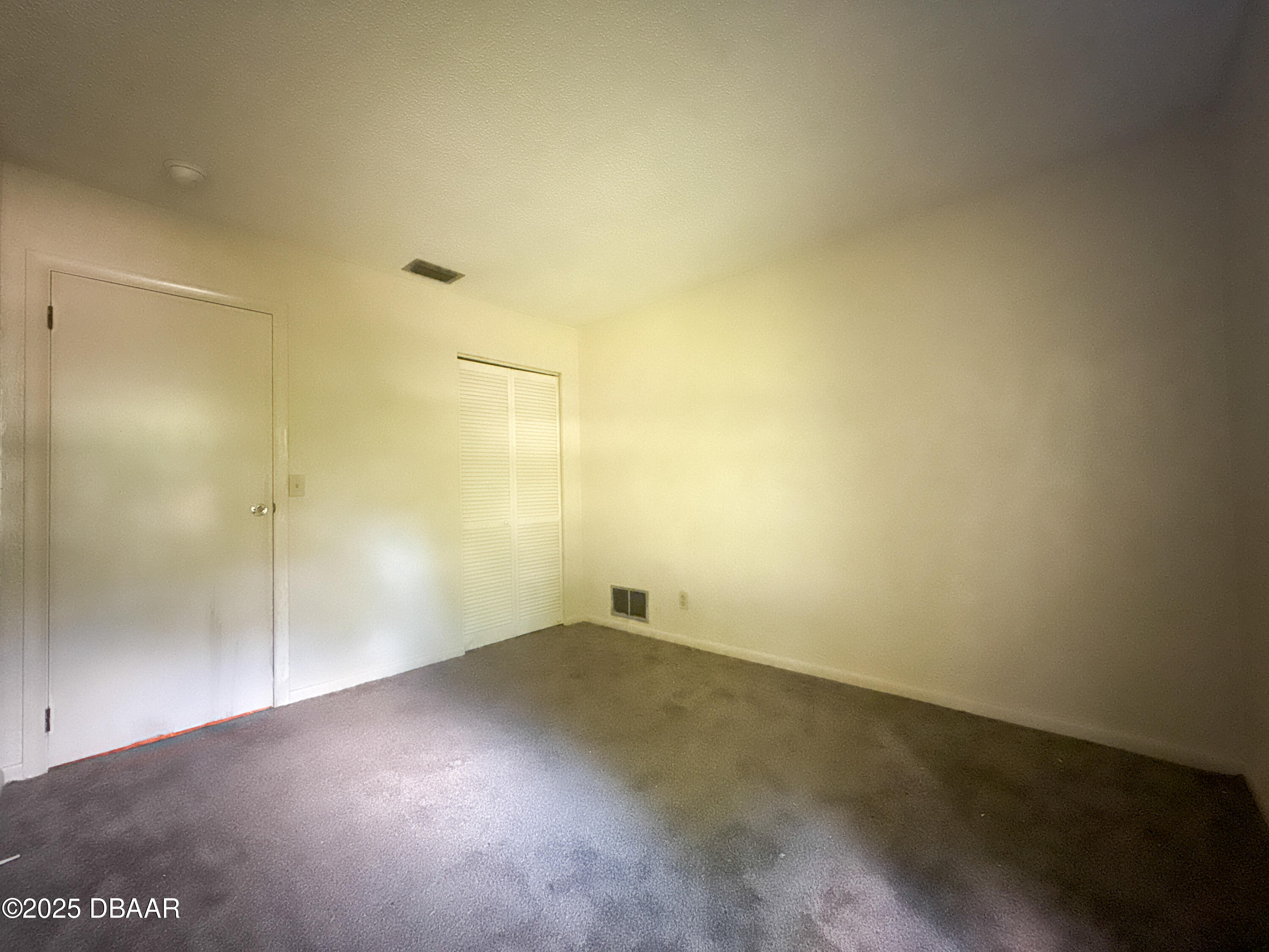 814 Reed Canal Road, South Daytona