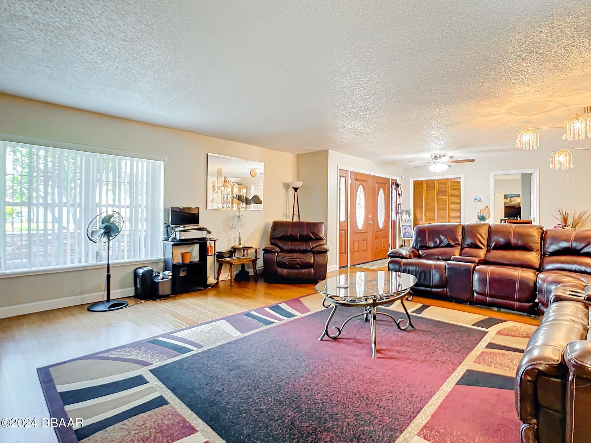 6348 Palmas Bay Circle