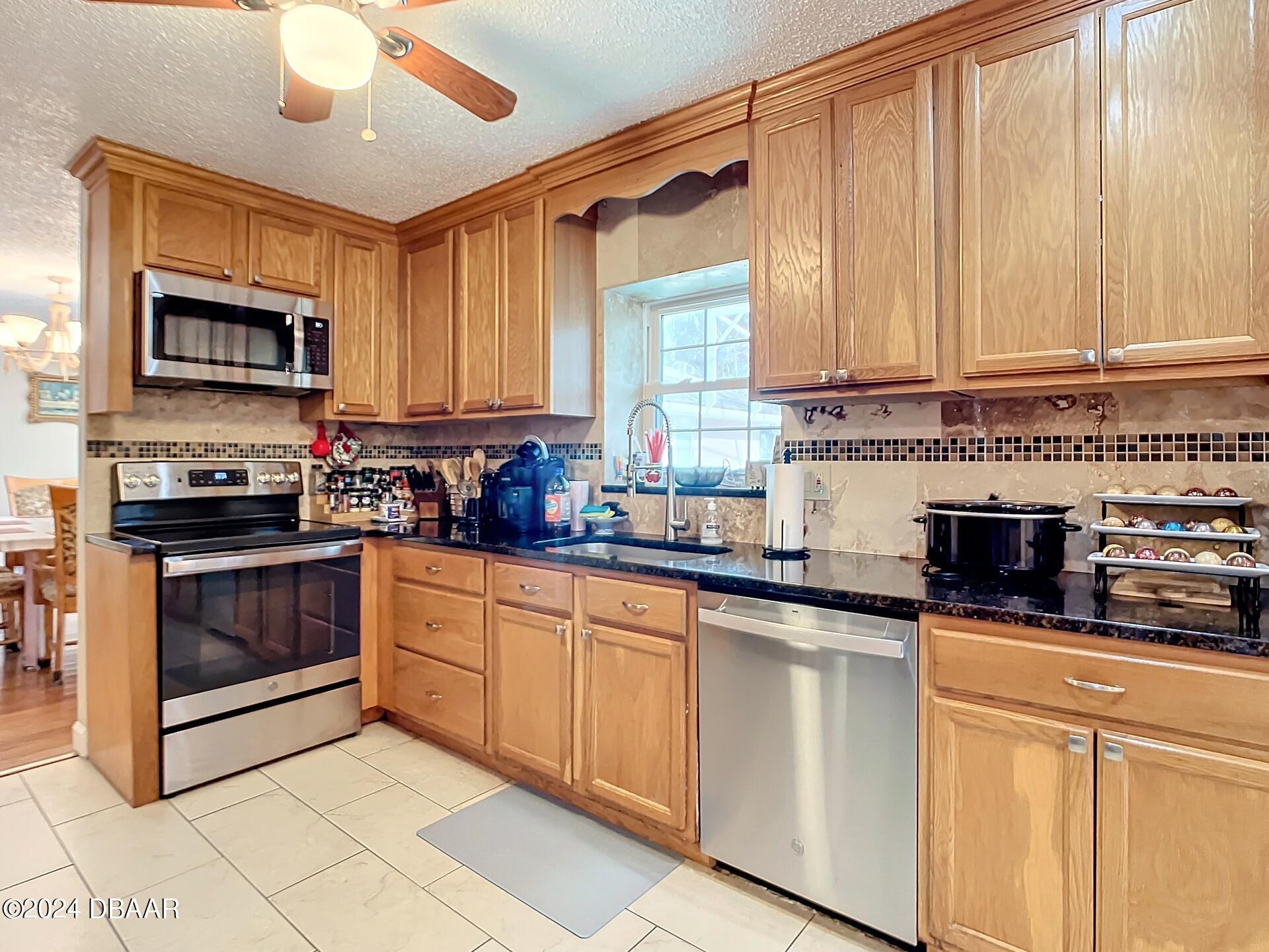 6348 Palmas Bay Circle