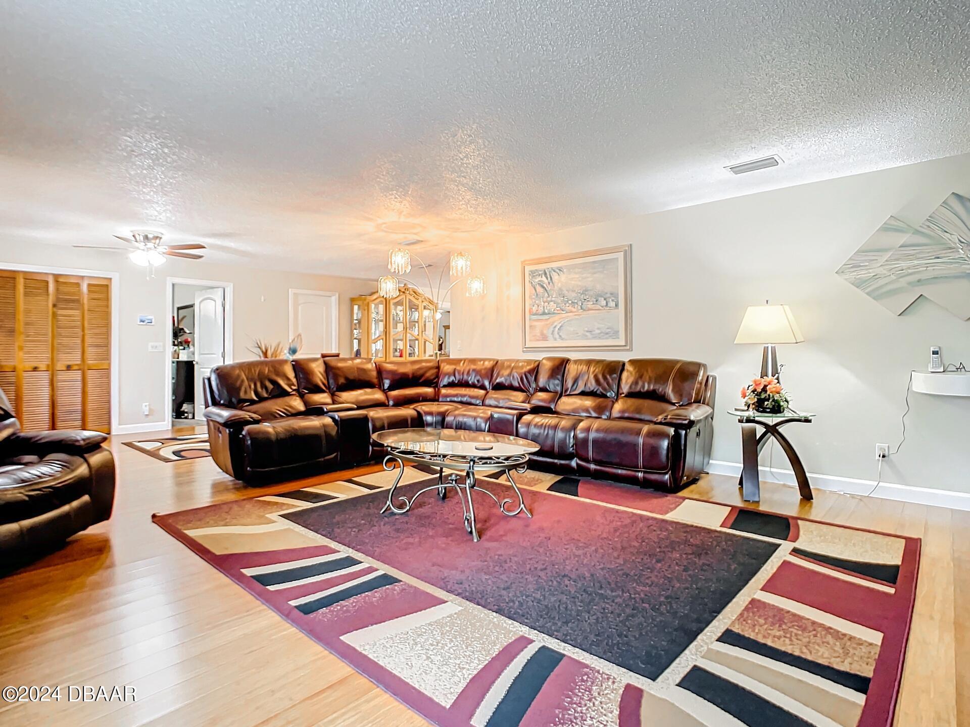 6348 Palmas Bay Circle