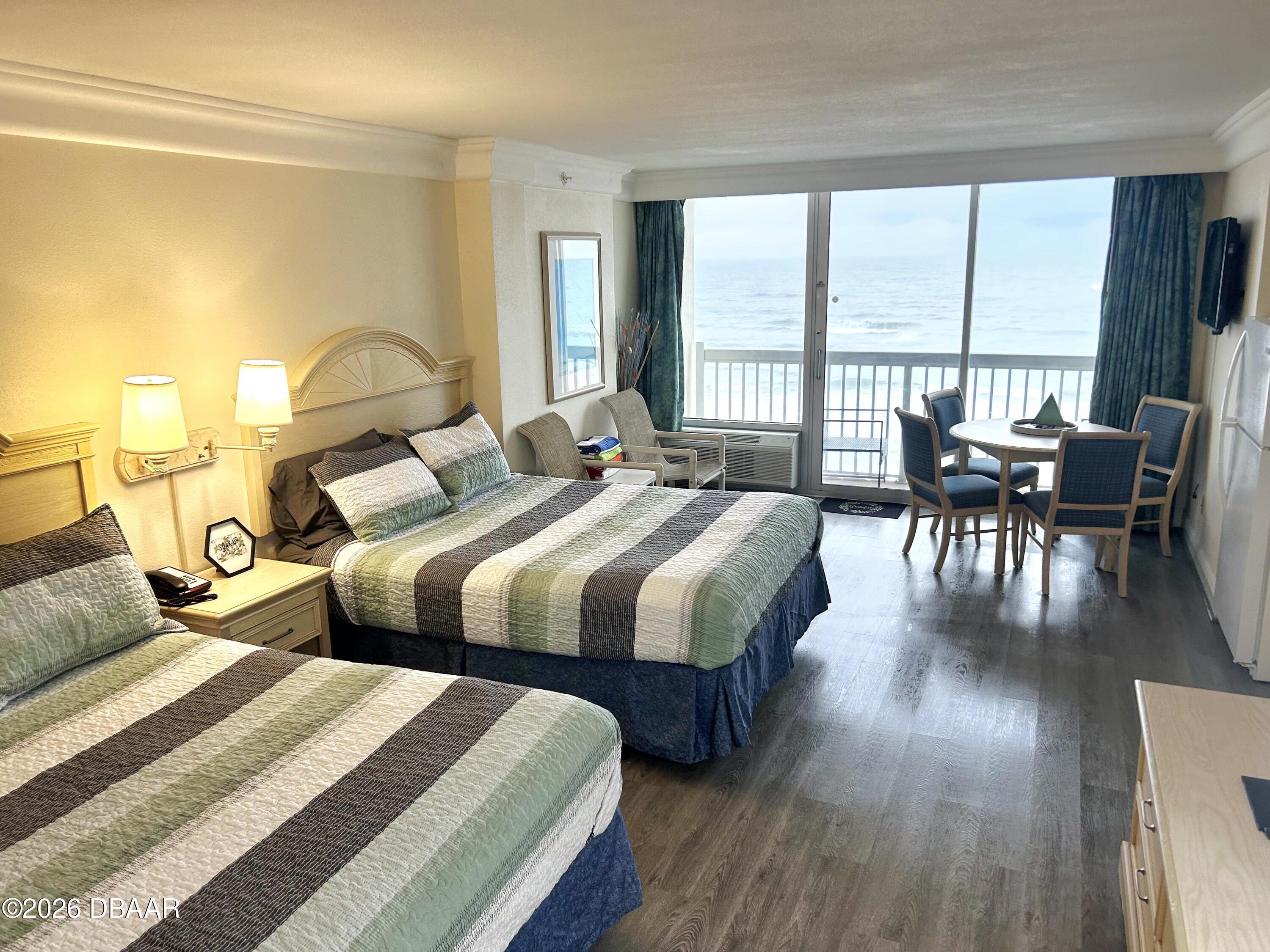 2700 N Atlantic Avenue 711