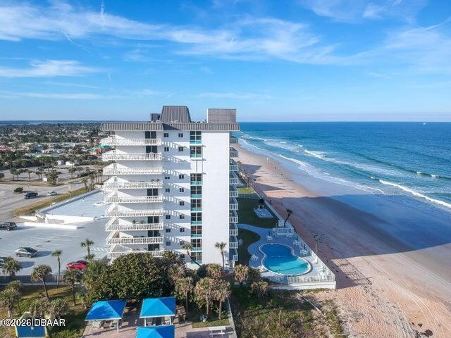 1575 Ocean Shore Boulevard 304