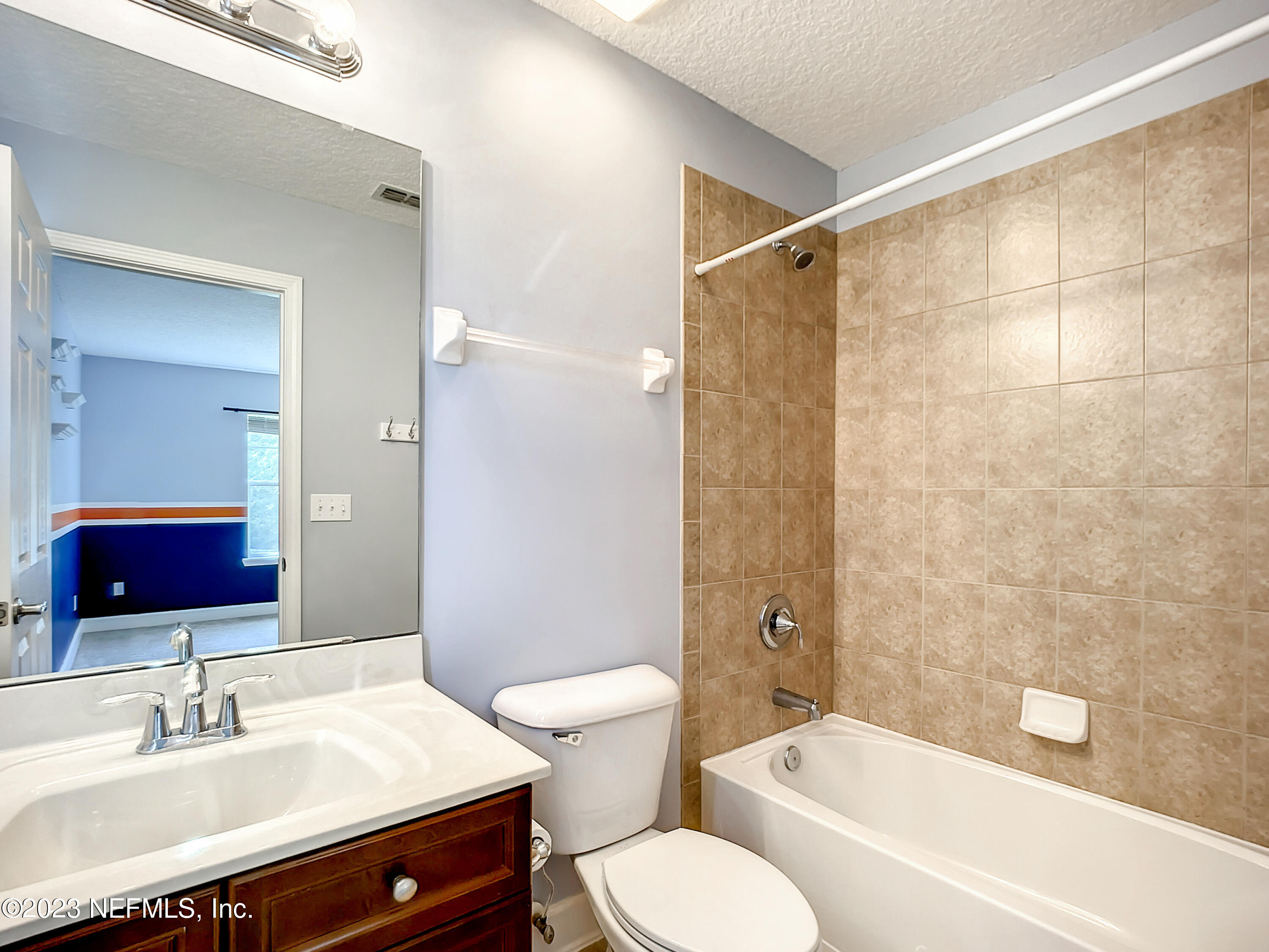 12217 LAVENHORN Road