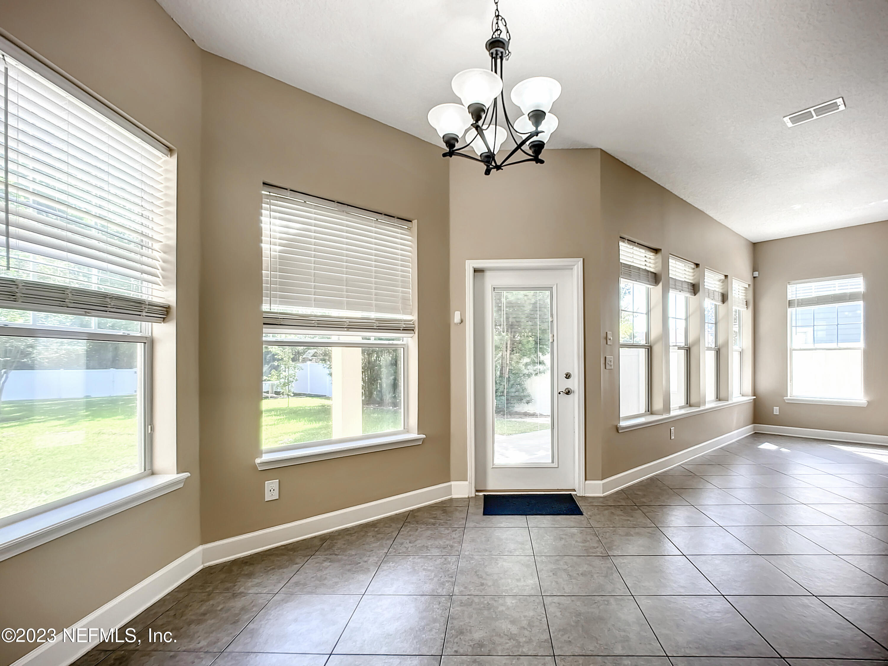 12217 LAVENHORN Road