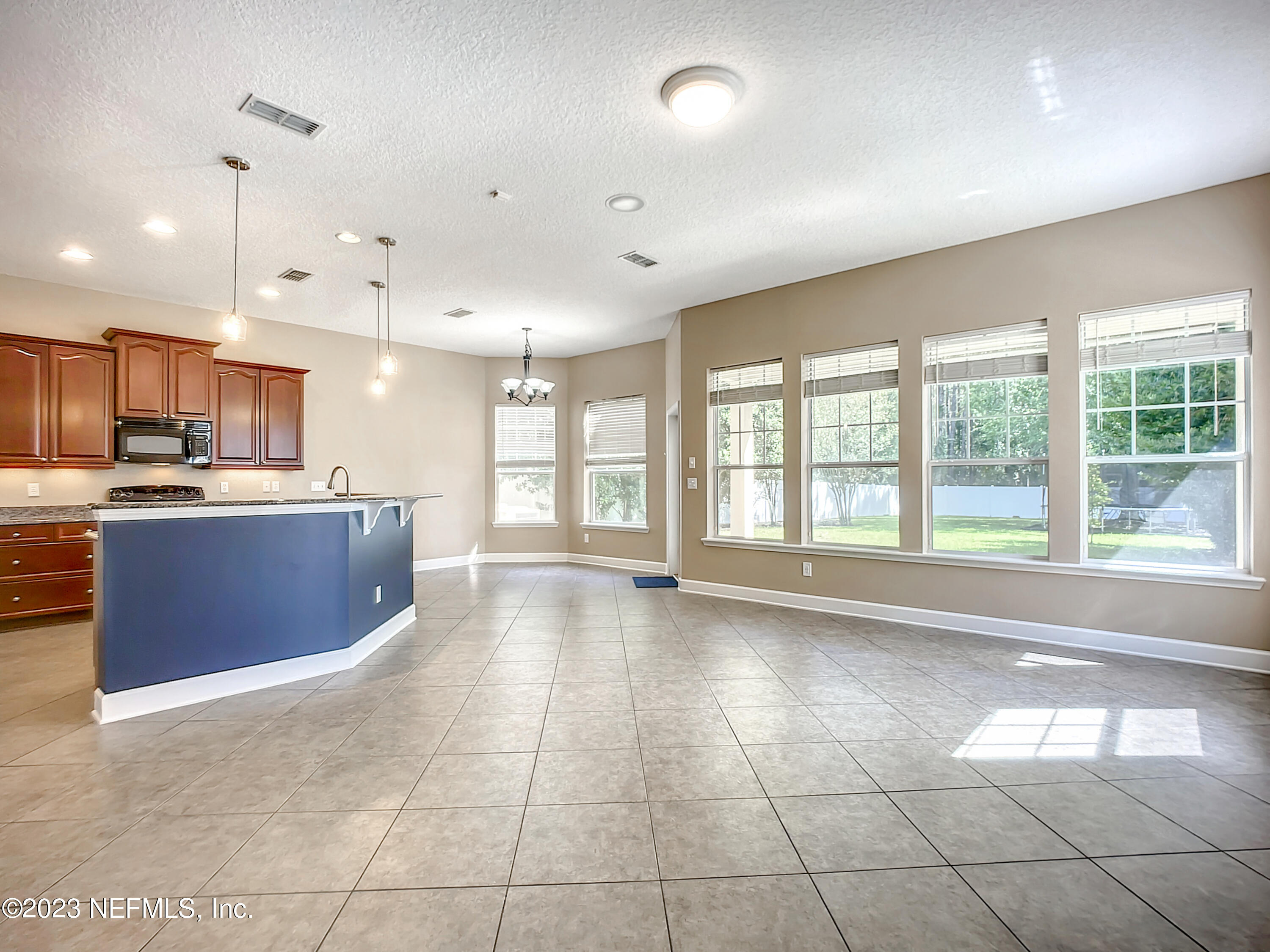 12217 LAVENHORN Road