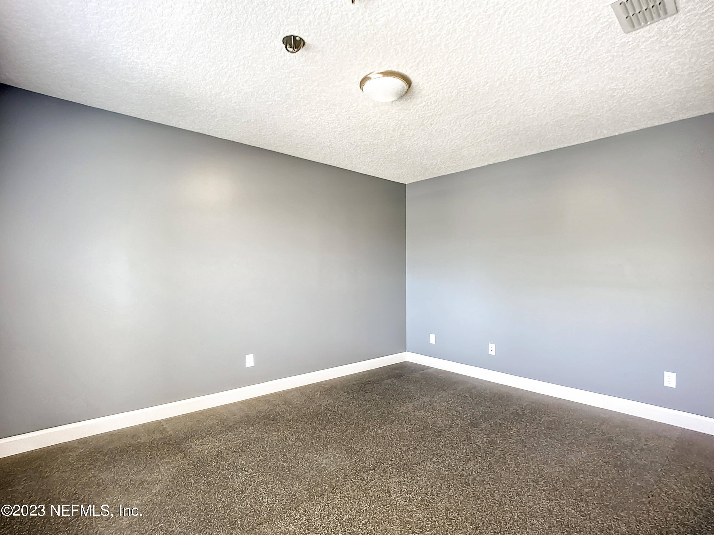 12217 LAVENHORN Road