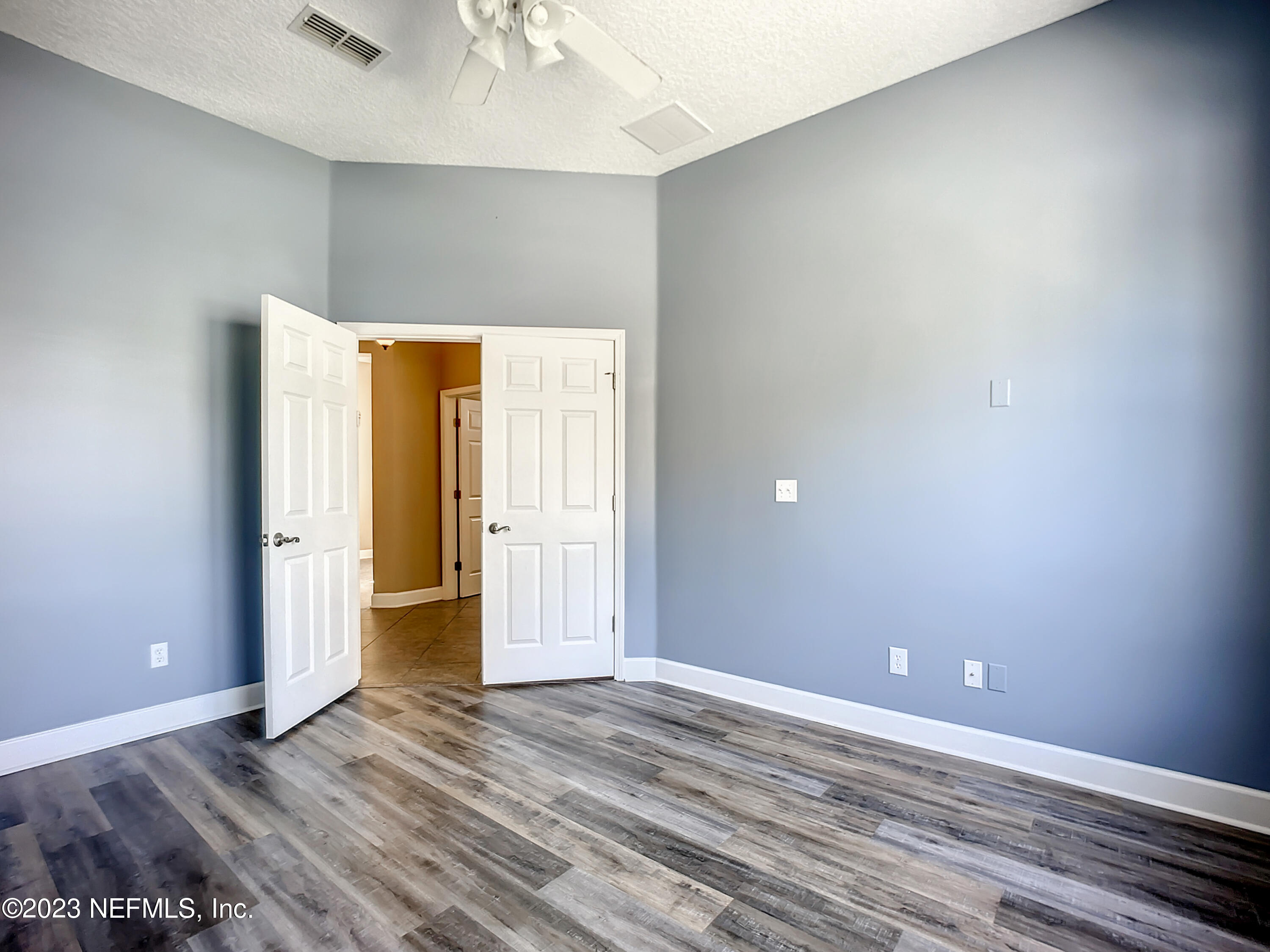 12217 LAVENHORN Road