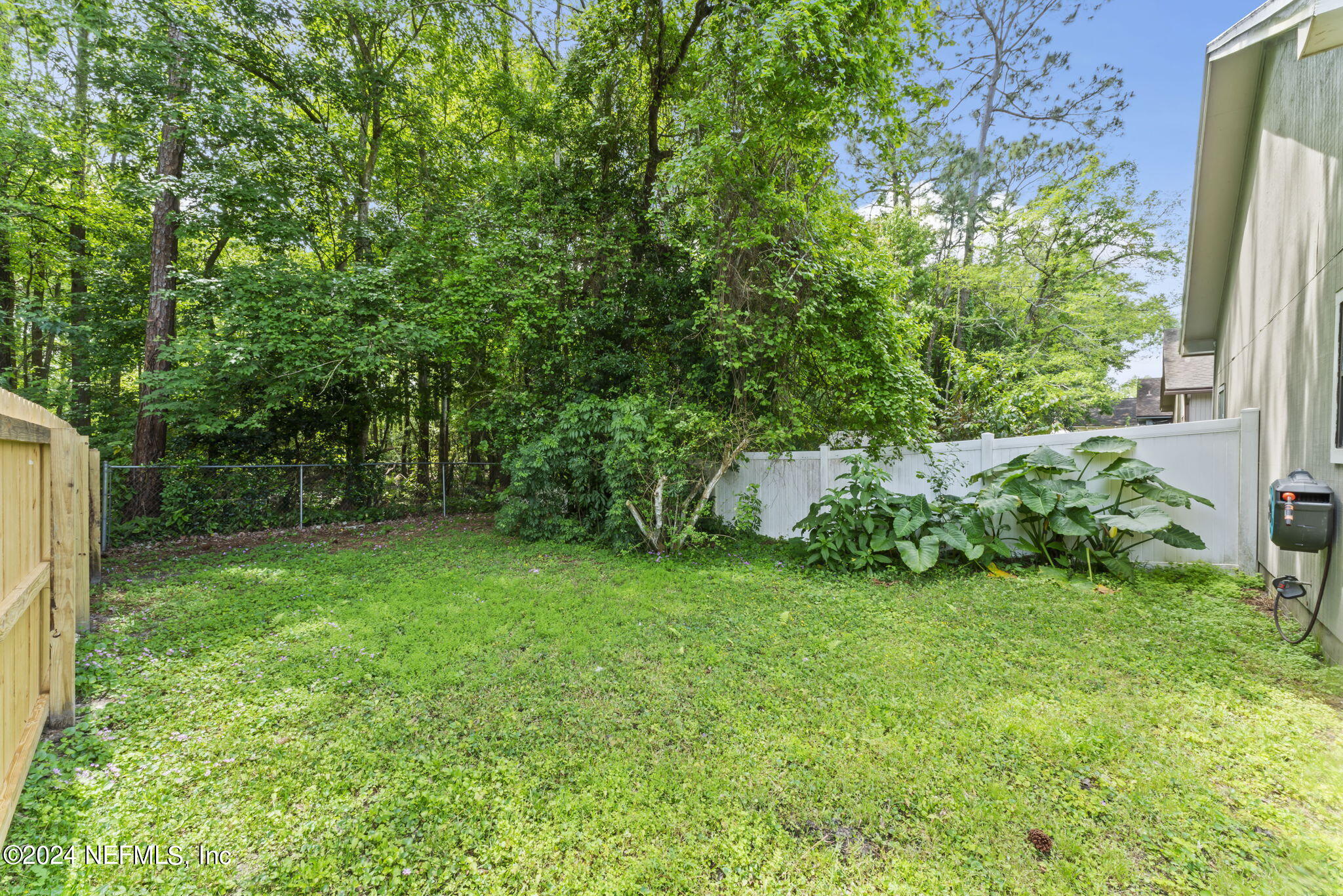 3924 WINDRIDGE Court