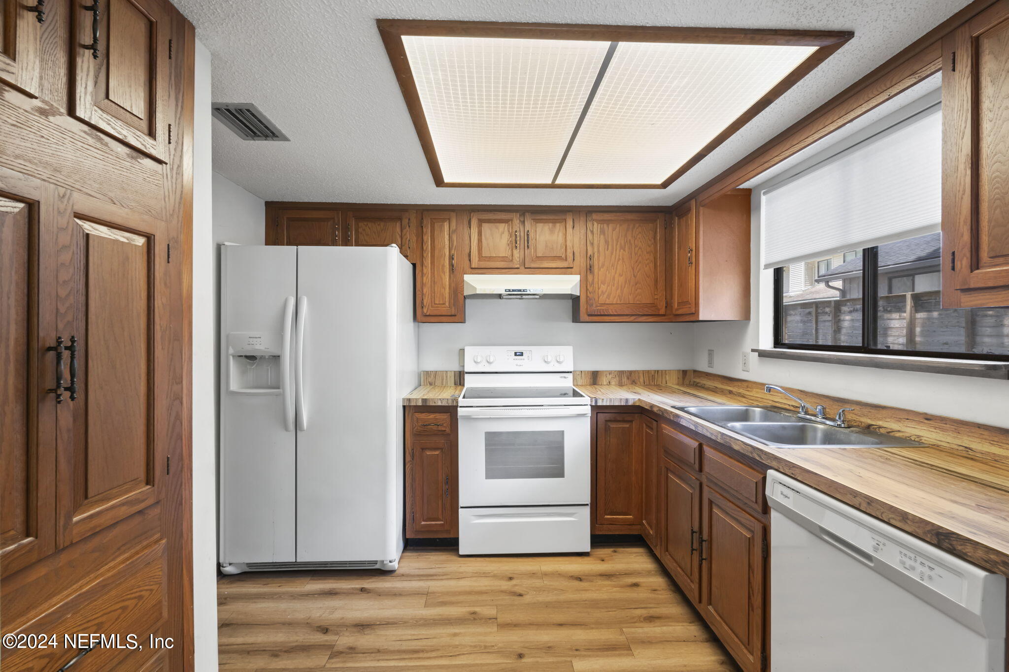 2463 CYPRESS SPRINGS Road